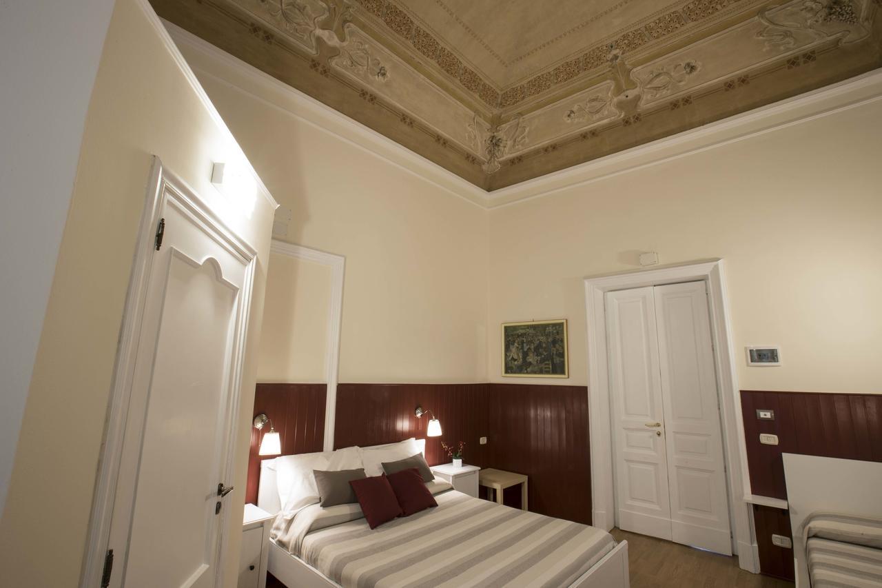 Bed and Breakfast Dimora Novecento Катанія Екстер'єр фото